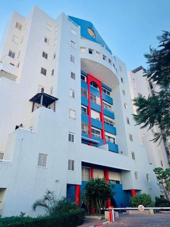 Royal Sea Studio Netanya Luaran gambar