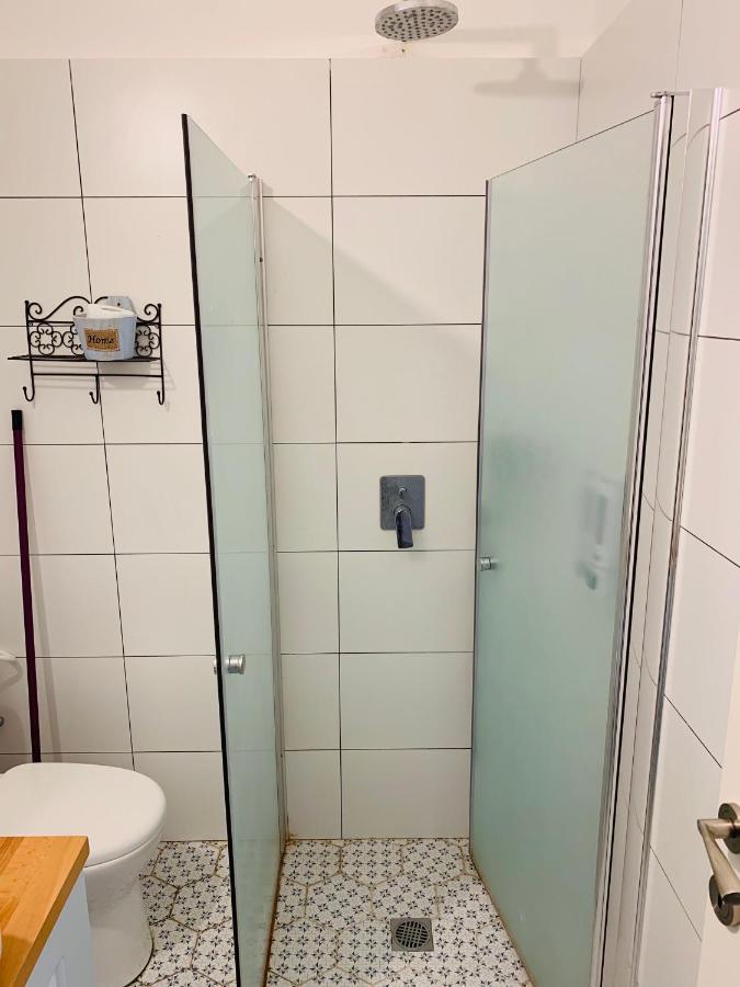 Royal Sea Studio Netanya Luaran gambar