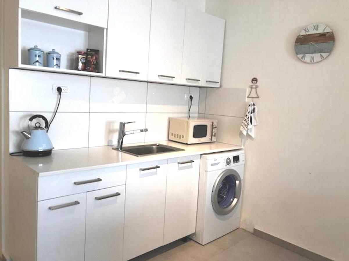 Royal Sea Studio Netanya Luaran gambar